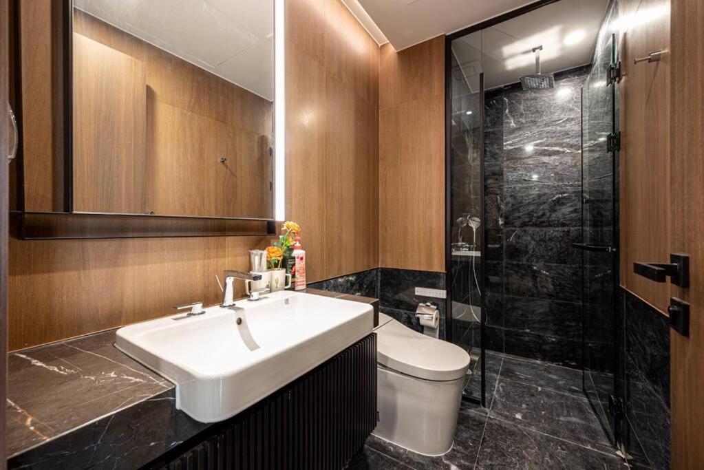 Căn hộ Luxury 1 Bedroom Flat In Thao Dien, District 2 *